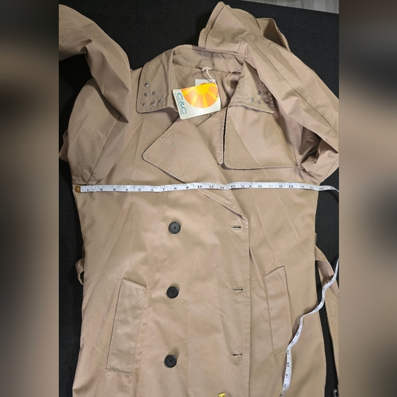 C&C California Light Tan Trench Coat - Picture 9 of 11